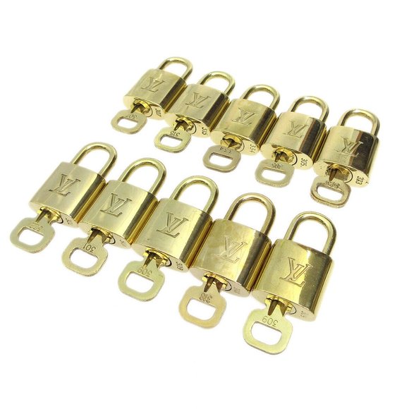 LOUIS VUITTON Padlock & Key Bag Accessories Charm 10 Piece Set Gold - Picture 1 of 1